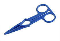 Clamping forceps in closed position